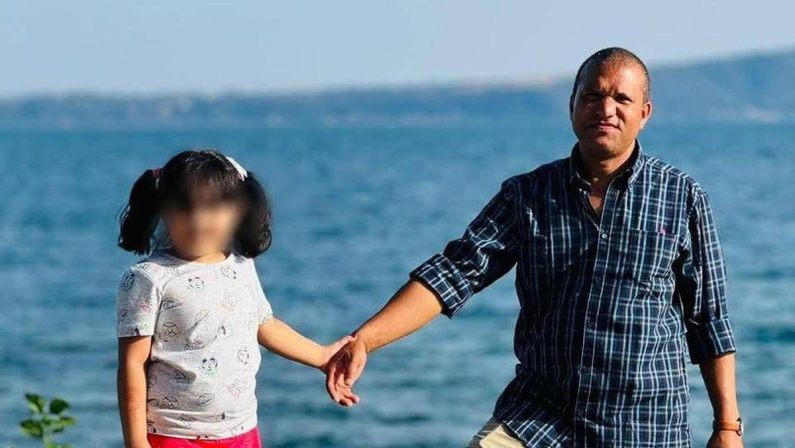Triplice omicidio a Roma, un testimone: “Ho visto il ragazzo ferito a terra e un uomo fuggire”
