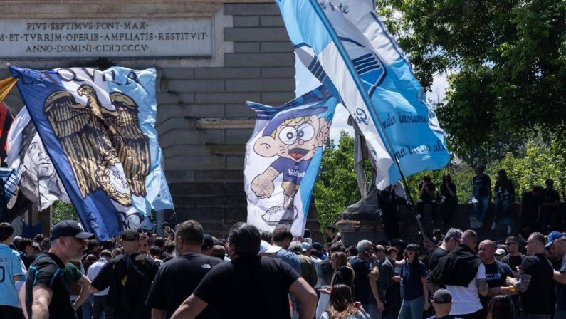 Lazio, tifosi ‘bocciano’ lettera di Lotito: “Ormai è tardi”