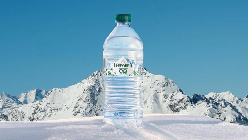 Acqua: radici alpine e sguardo al futuro, Levissima compie 90 anni