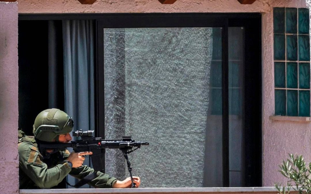 Libano, Netanyahu ordina di attaccare la periferia di Beirut: Hezbollah nel mirino