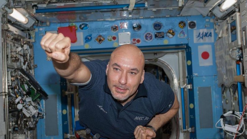 Chi è Luca Parmitano, l’astronauta italiano scelto dalla Nasa per missione Artemis III