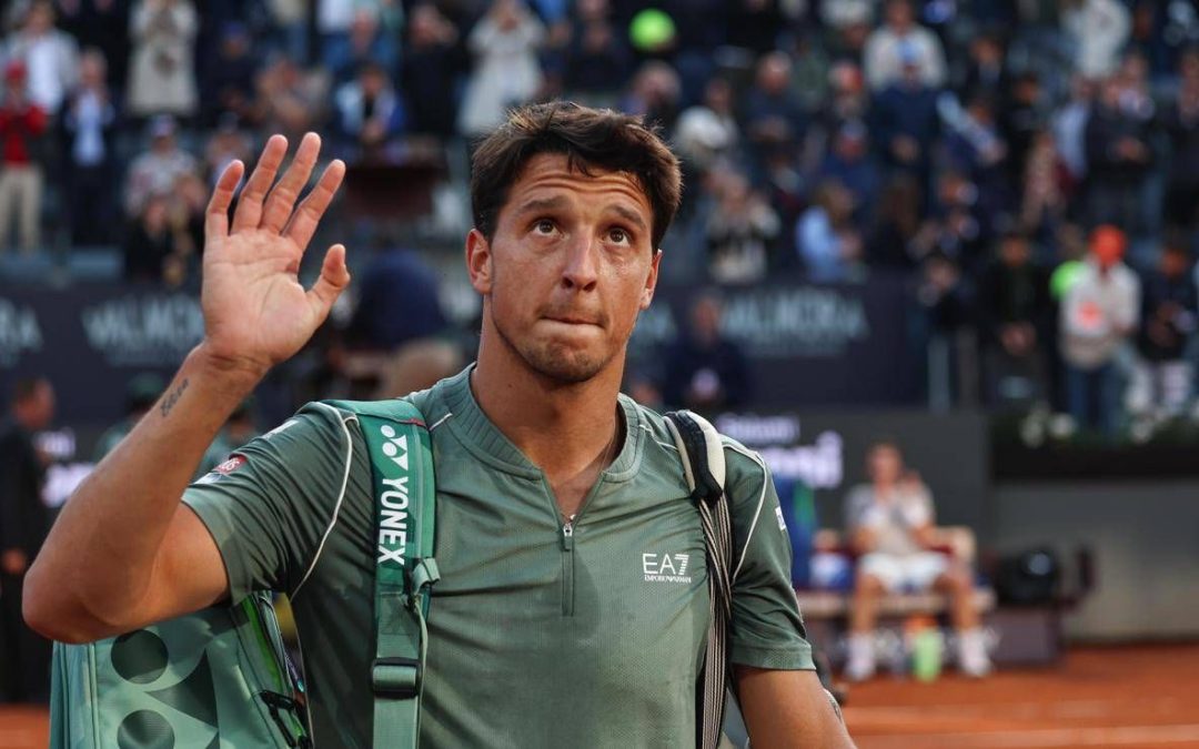 Darderi operato alle tonsille, l’azzurro valuterà partecipazione al Queen’s prima di Wimbledon