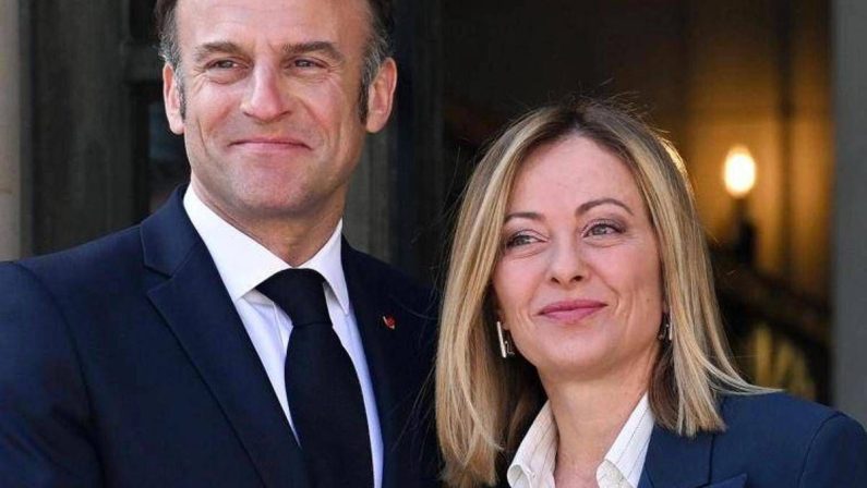 Macron-Meloni, primo summit bilaterale il 25 giugno ad Antibes