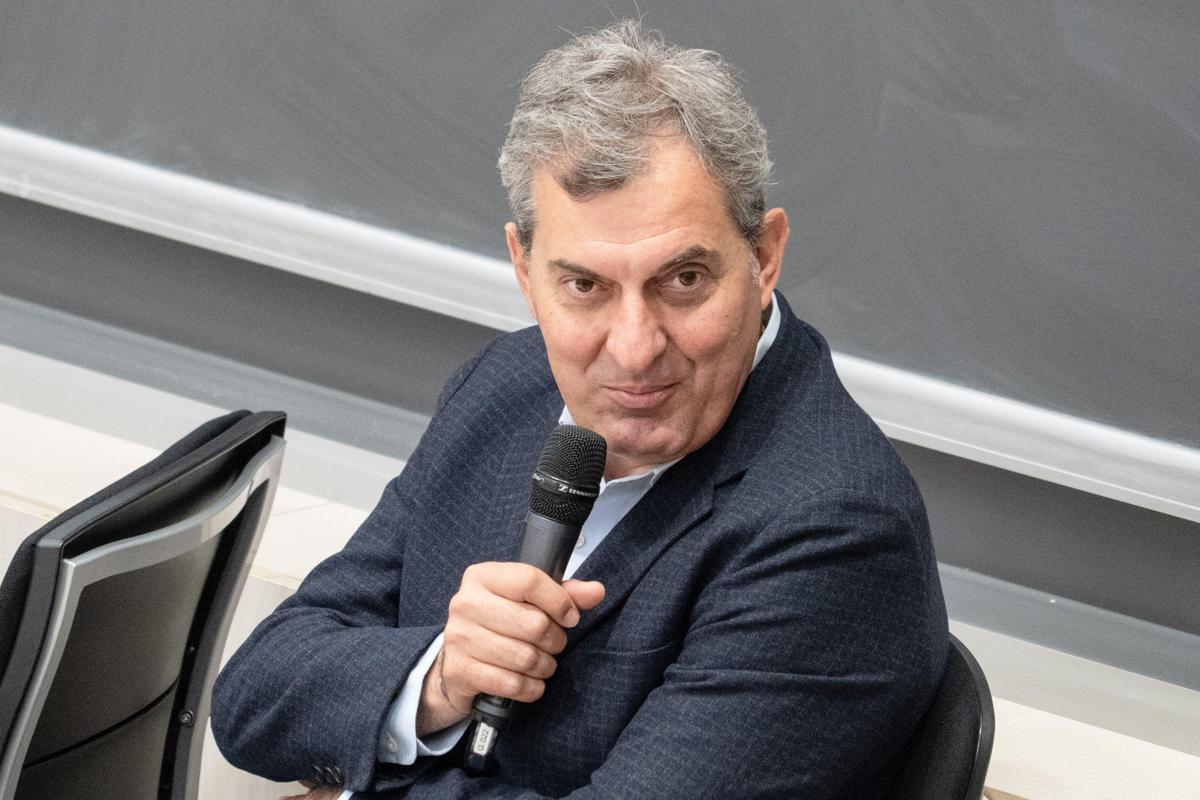 https://www.quotidianodelsud.it/wp-content/uploads/2026/06/mario-calabresi-ipa.jpeg