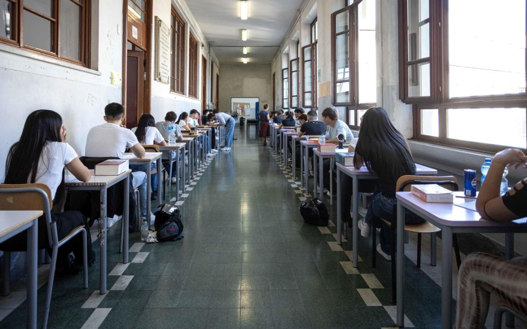 Maturità 2026, tracce di italiano: tema su Assemblea Costituente e il discorso di Saragat, Pavese e Brancati per analisi testo