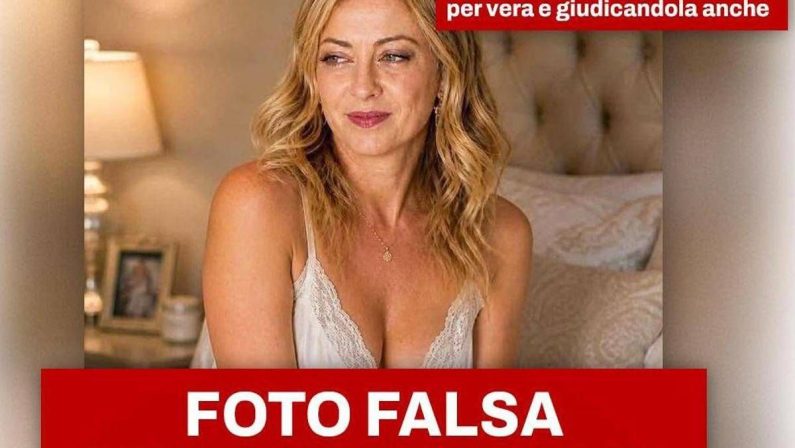 Meloni mezza nuda sul letto? La premier: “Ci deve essere scritto ‘prodotto con Ai’, se no abbiamo un problema”