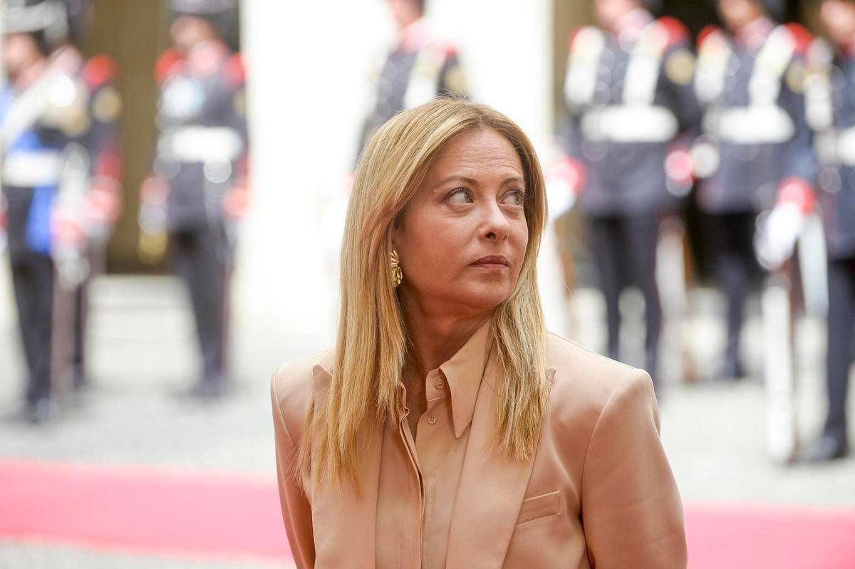 https://www.quotidianodelsud.it/wp-content/uploads/2026/06/meloni-trequarti-fg-ipa.jpeg