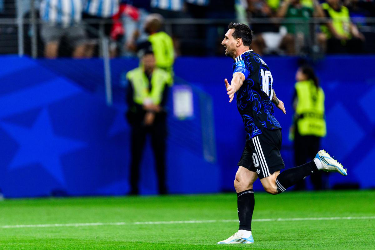 https://www.quotidianodelsud.it/wp-content/uploads/2026/06/messi-fg-2806.jpeg