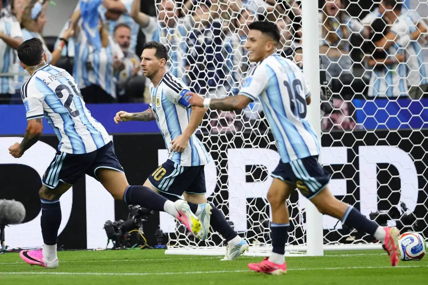 https://www.quotidianodelsud.it/wp-content/uploads/2026/06/messi.jpg
