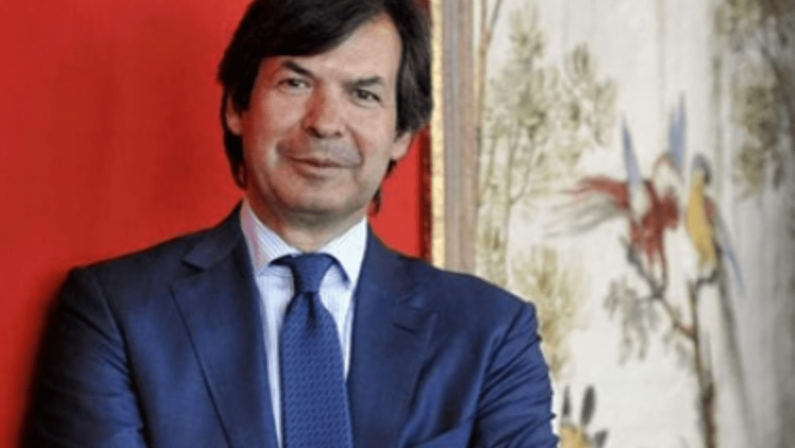 La mossa di Intesa SanPaolo, Unicredit e Generali: è iniziata la partita decisiva