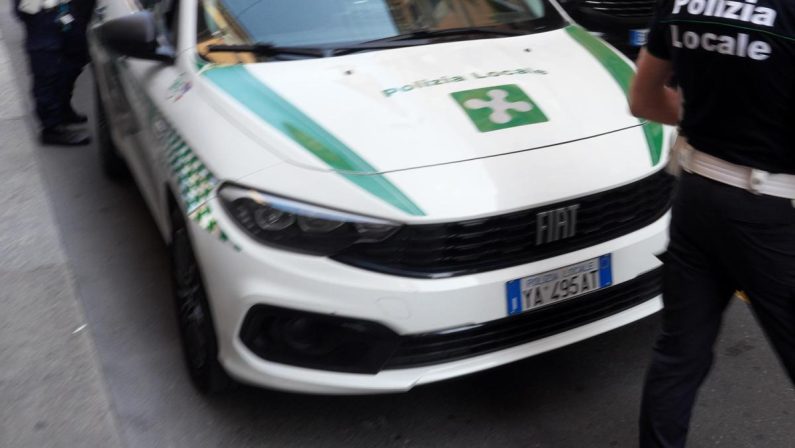 Milano, agente della polizia locale muore durante un inseguimento