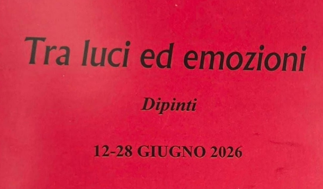 Cosenza, la luce che sfida le ombre: Lucia Daniela Bosa in mostra alla galleria “Il Triangolo”