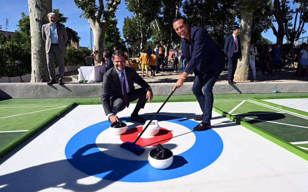Curling senza ghiaccio al Colosseo: a Colle Oppio lo sport diventa spettacolo e inclusione