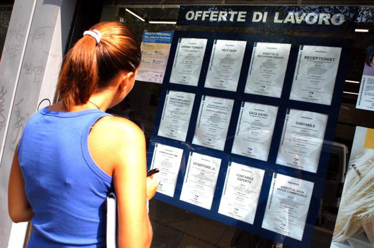 https://www.quotidianodelsud.it/wp-content/uploads/2026/06/offertelavoro-fg.jpeg