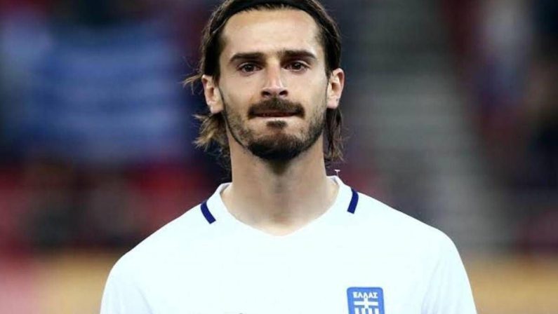 Oikonomou muore in incidente stradale, ex difensore Bologna e Cagliari aveva 33 anni
