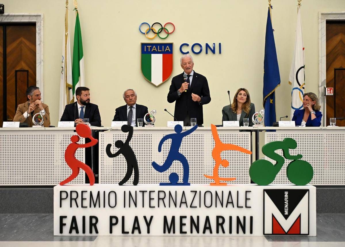 https://www.quotidianodelsud.it/wp-content/uploads/2026/06/omar-schillaci-filippo-paganelli-luca-lastrucci-luciano-buonfiglio-rachele-sangiuliano-e-valeria-speroni-cardi.jpeg