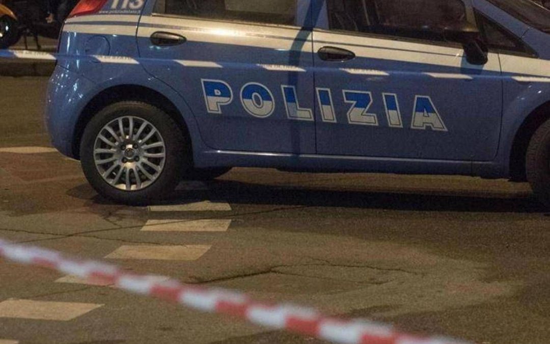 Roma, accoltella e uccide vicino durante una lite: fermato 18enne
