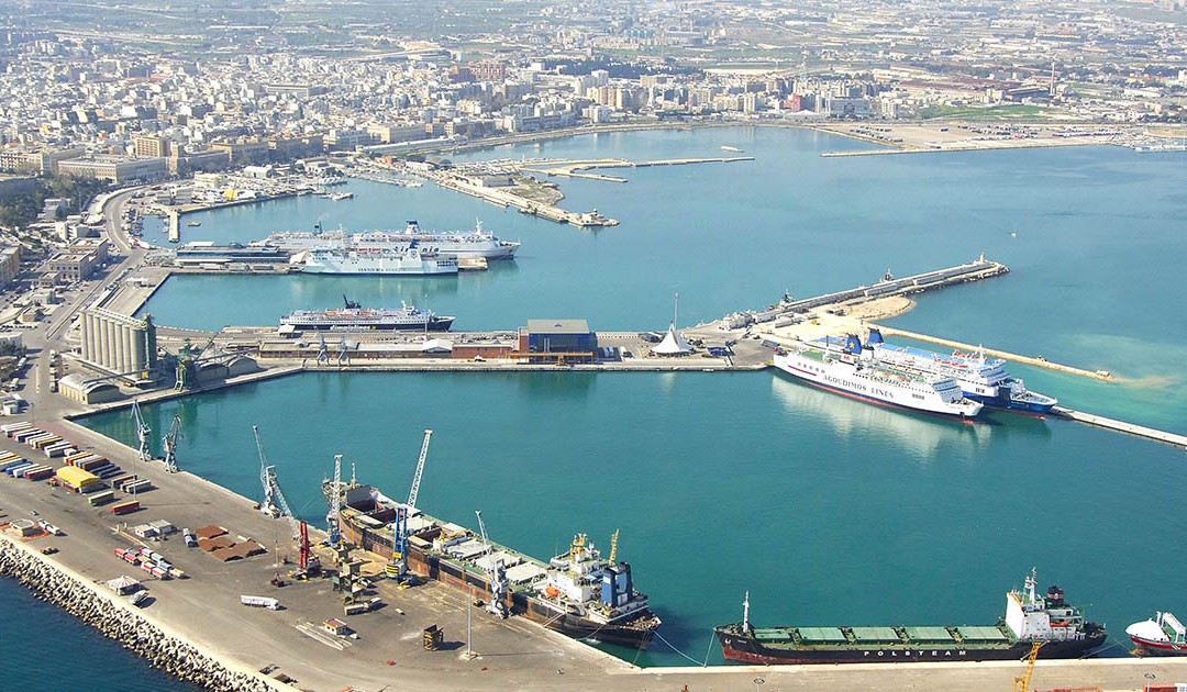 Il porto di Bari