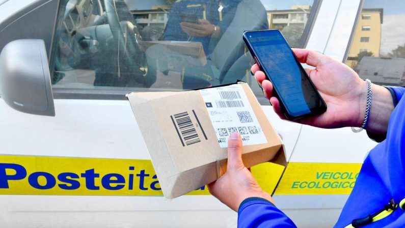 Poste Italiane, logistica da record nei primi 3 mesi: consegnati 89 mln pacchi (+14,6%)