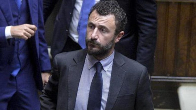 Emanuele Pozzolo, patente sospesa per un anno dopo incidente: “Tante cose da chiarire, faccio ricorso”