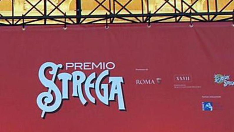 Premio Strega, bufera travolge Michele Mari: accuse di sessismo e corsa alla vittoria a rischio