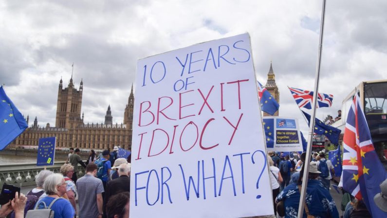 Brexit, la notte dello strappo: il Leave vince e l’Ue perde 66 milioni di cittadini