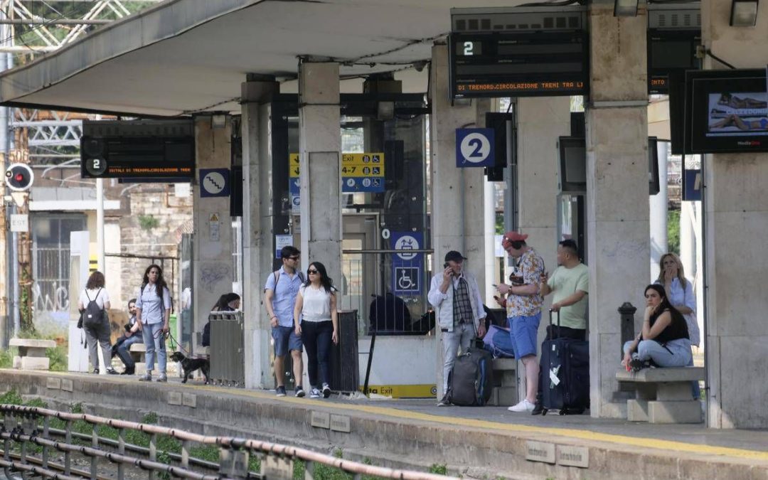 Sciopero treni 11 giugno, confermano stop dei sindacati base: circolazione ferroviaria a rischio
