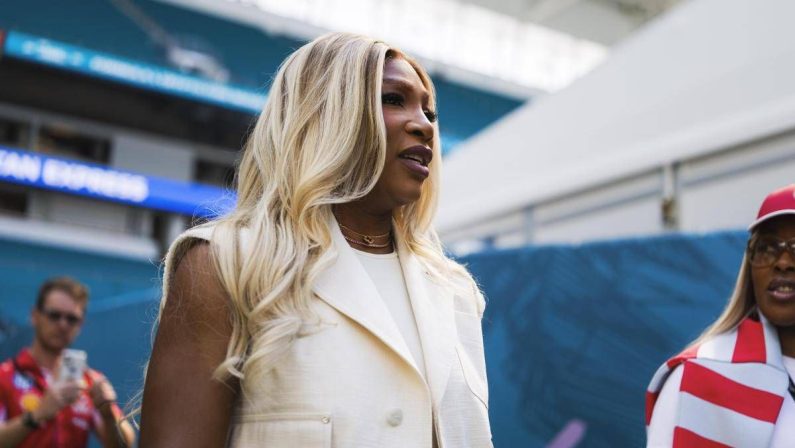 Serena Williams torna a giocare in doppio: l’annuncio ufficiale