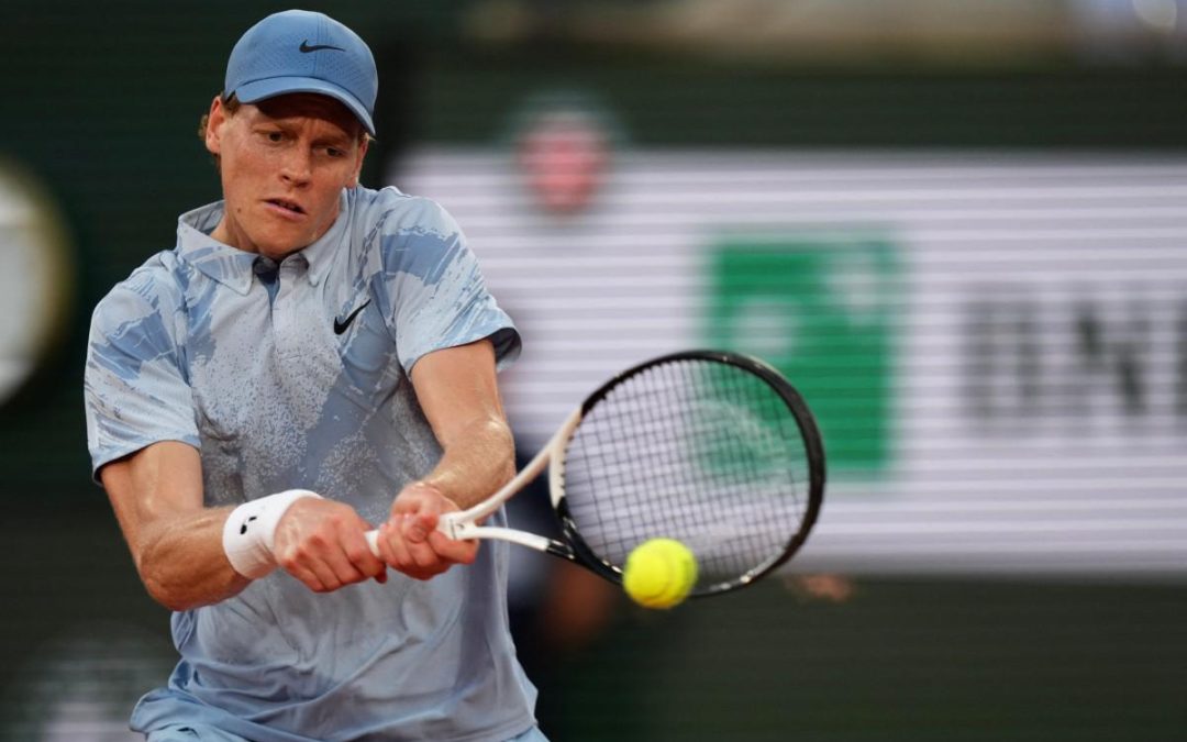Sinner al ‘Giorgio Armani Tennis Classic’: programma, orari e dove vederlo in tv (in chiaro)