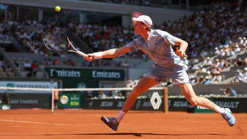Sinner, Williams ‘risponde’ ad Agassi: il botta e risposta su Jannik