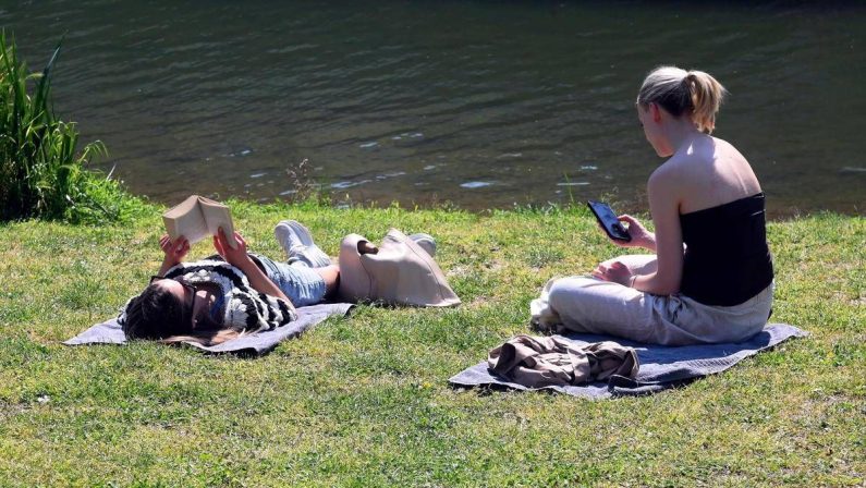 Caldo e sole al Centro-Sud, al Nord ancora temporali: le previsioni meteo