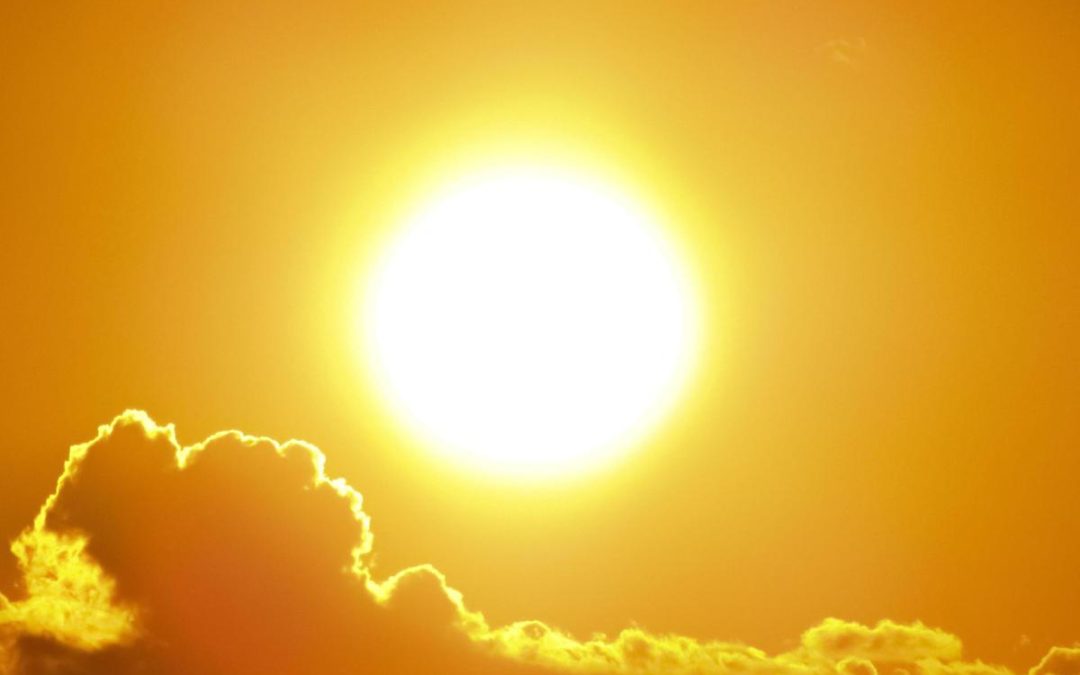 Caldo record, domenica bollente: raffica di bollini rossi sull’Italia