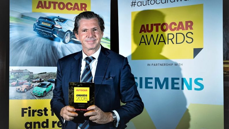 Fiat, il CEO Olivier Francois riceve il prestigioso Editors’ Award agli Autocar Awards 2026