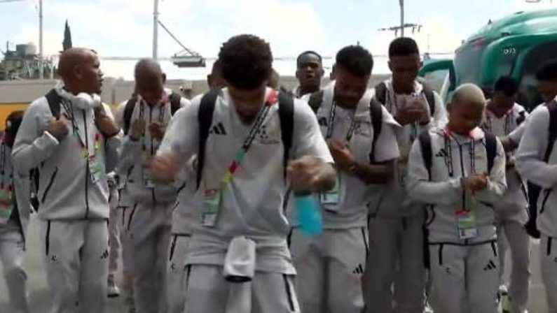 Sudafrica, arrivo show ai Mondiali: canti e balli prima del Messico