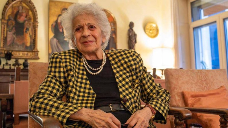 È morta Sultana Razon, la vedova di Umberto Veronesi aveva 93 anni