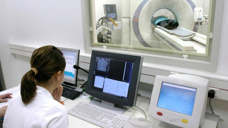 Radiologi: “Tac total body nei soggetti sani? Ecco perché non è prevenzione”