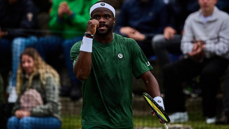 Tennis, Cerundolo vince il Queen’s. Tiafoe trionfa ad Halle e vola a Wimbledon da top 20