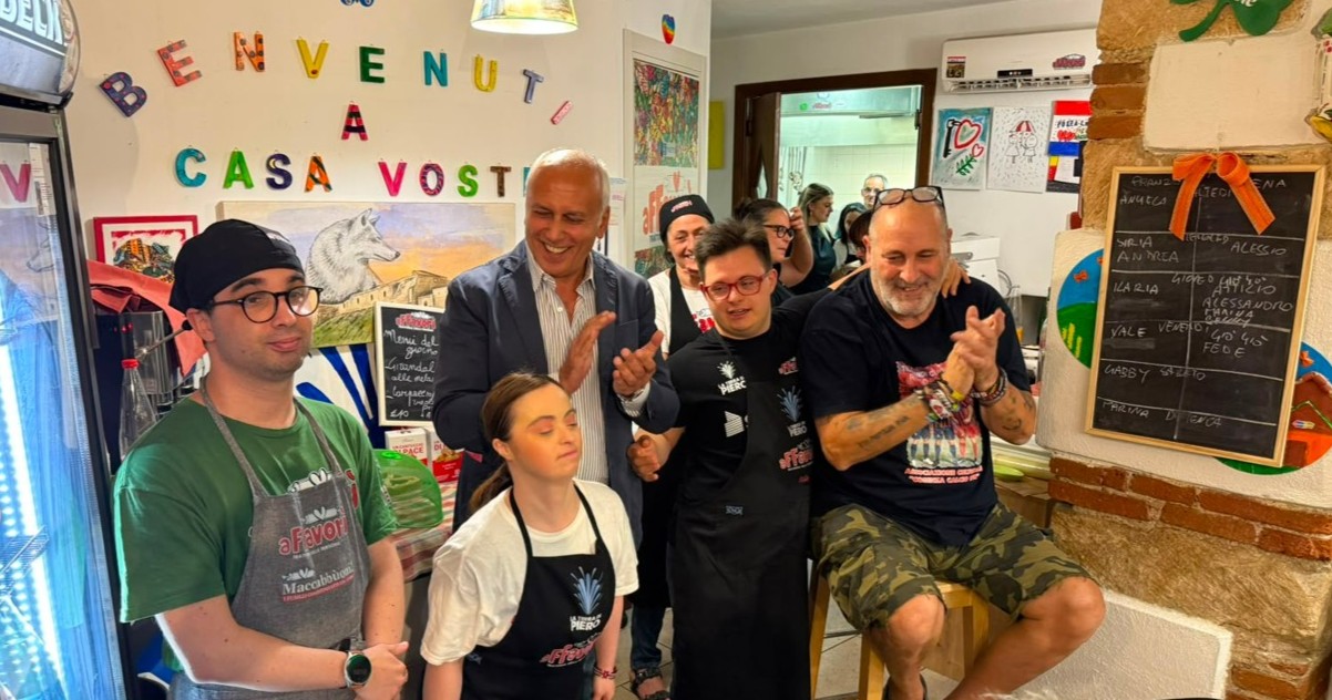 https://www.quotidianodelsud.it/wp-content/uploads/2026/06/trattoria-affavori-la-terra-di-piero.jpg