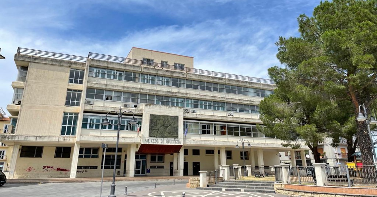 https://www.quotidianodelsud.it/wp-content/uploads/2026/06/tribunale.jpeg
