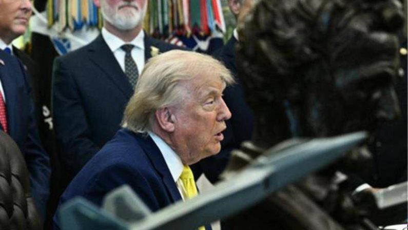 Iran, l’avvertimento di Trump: “Se Teheran uccide soldati americani, attacco subito”