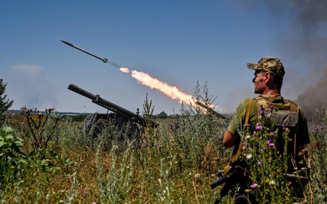 Ucraina colpisce impianti energia in Russia, Zelensky lancia nuovo monito su Minsk
