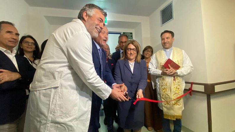 Catanzaro, ecco la nuova Unità di Terapia Intensiva Cardiologica dell’AOU “Renato Dulbecco”