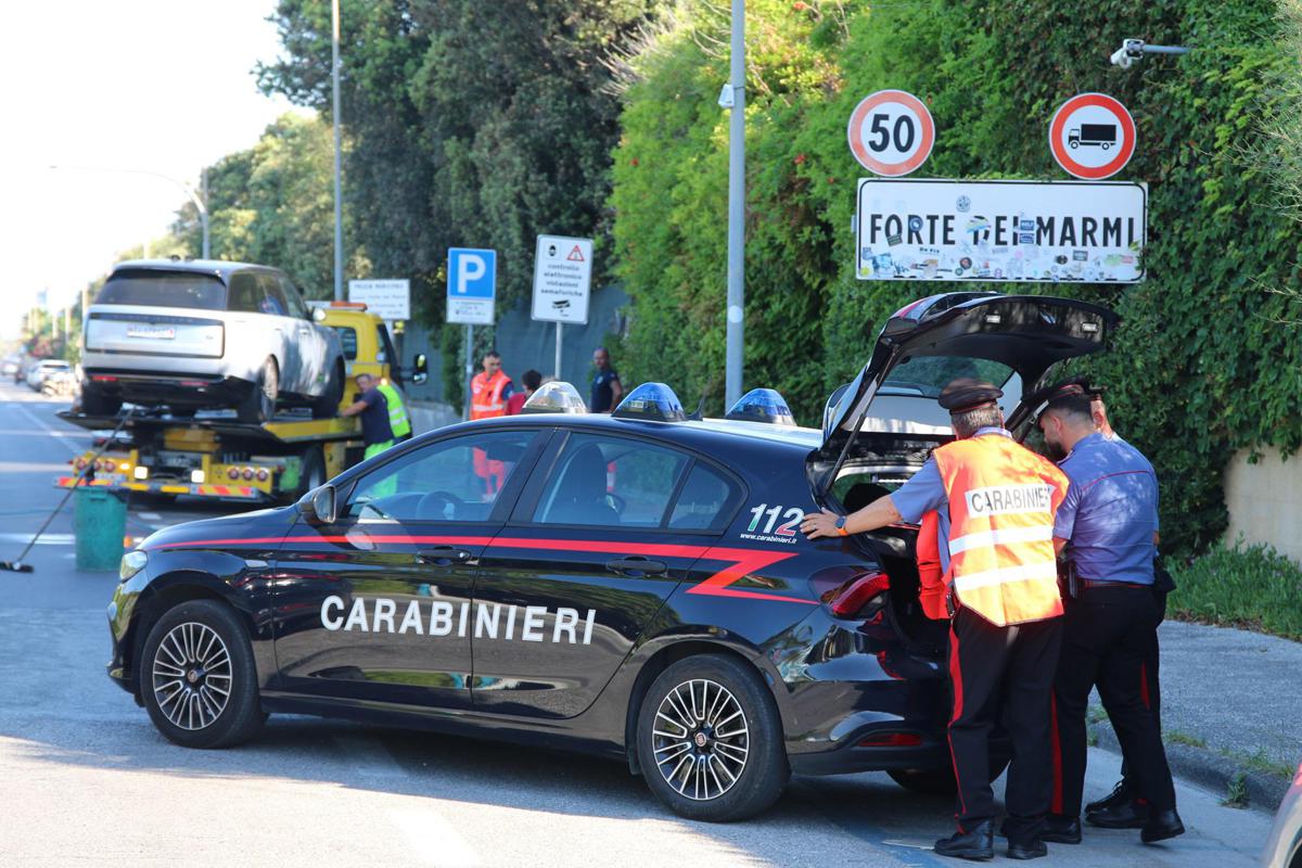 https://www.quotidianodelsud.it/wp-content/uploads/2026/06/versilia-forte-marmi-incidente-suv-scooter-fg-ipa.jpeg