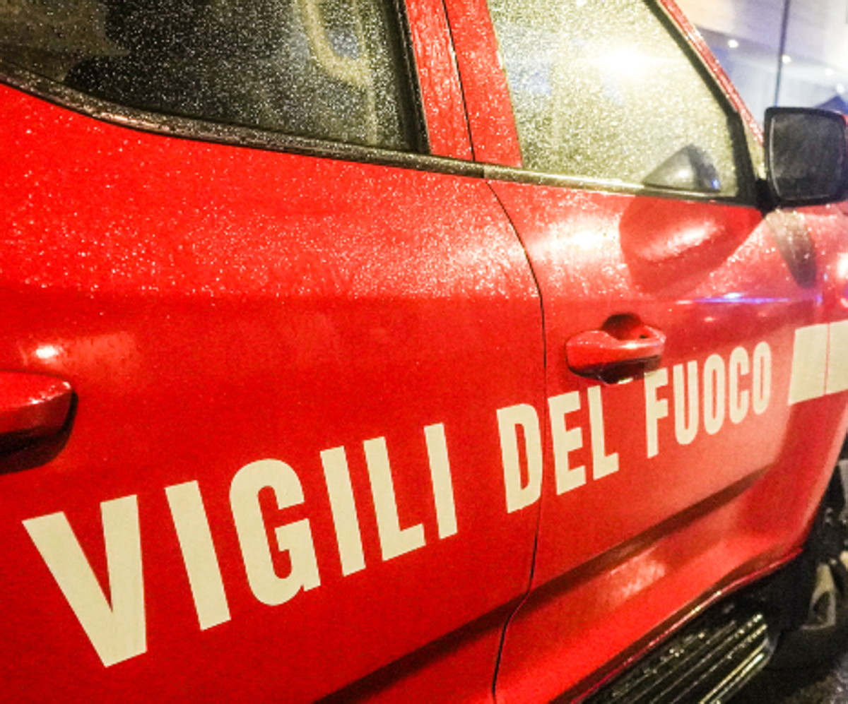 https://www.quotidianodelsud.it/wp-content/uploads/2026/06/vigili-del-fuoco-fotogramma-ipa.png