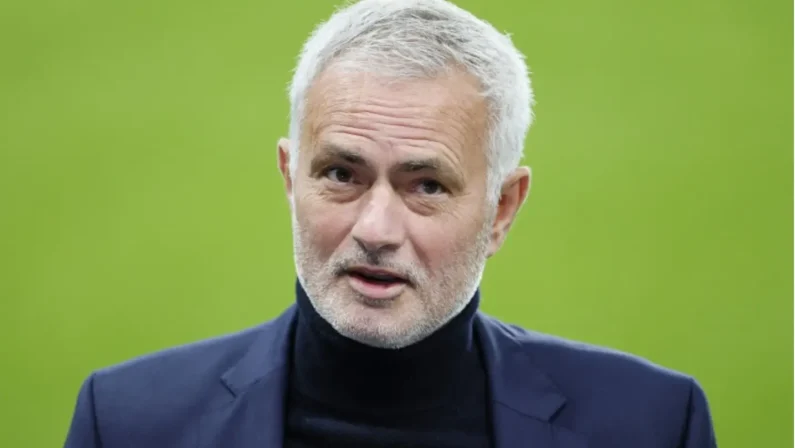 Real Madrid, è ufficiale: Josè Mourinho è il nuovo allenatore