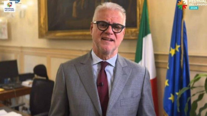 Zangrillo:”Per la Pa l’Ai è strumento strategico per modernizzare i processi”