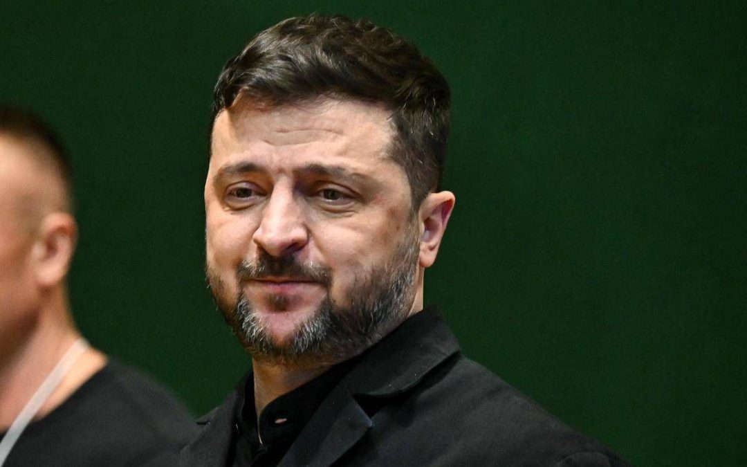 Ucraina, due morti per raid russi: Zelensky a Londra vede Macron, Merz e Starmer