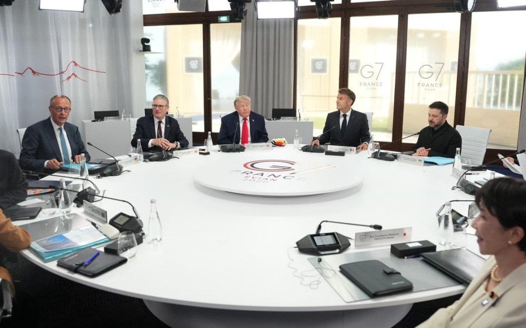 Ucraina-Russia, Trump: “Parlato con Zelensky e Putin, qualcosa sta per succedere”