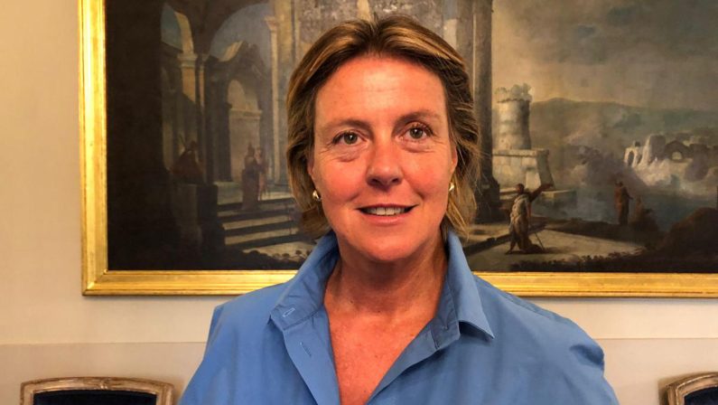 Farmaceutica, Lorenzin (Pd): “Europa decida se vuole restare protagonista”