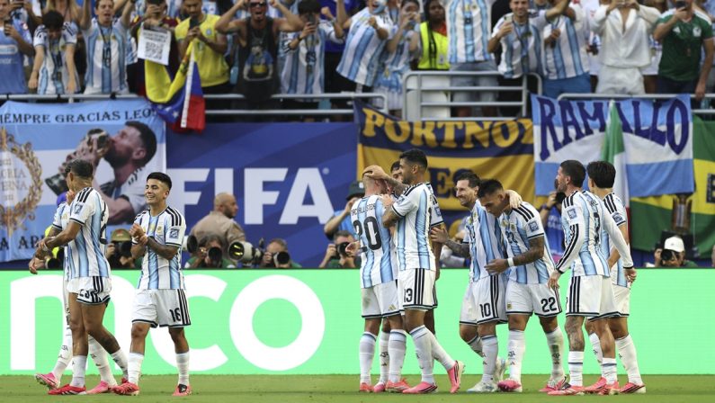 L’Argentina soffre ma vola agli ottavi: Capo Verde battuto ai supplementari